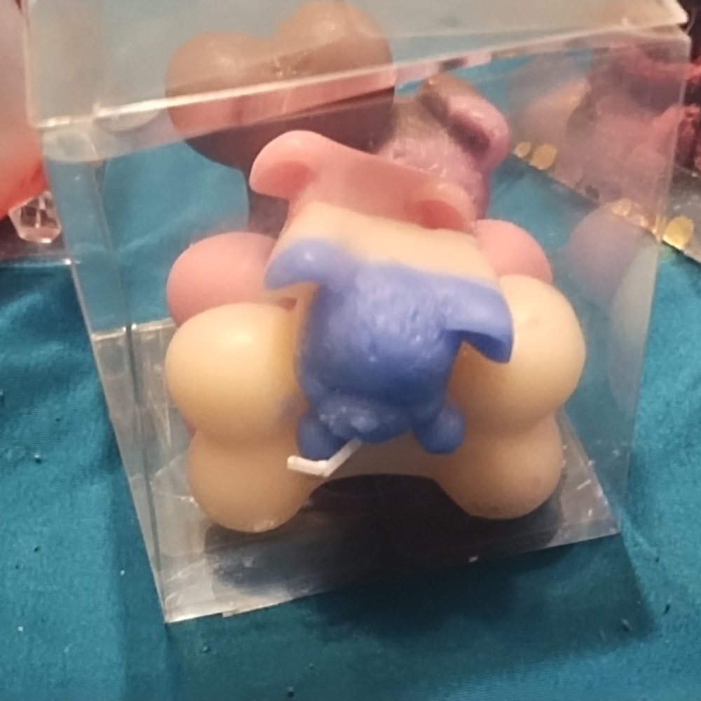 Candles - Picture 2 of 3